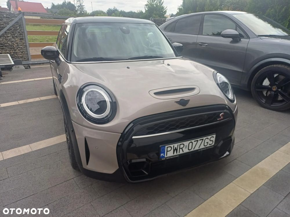 MINI Cooper S Resolute Edition sport - 1