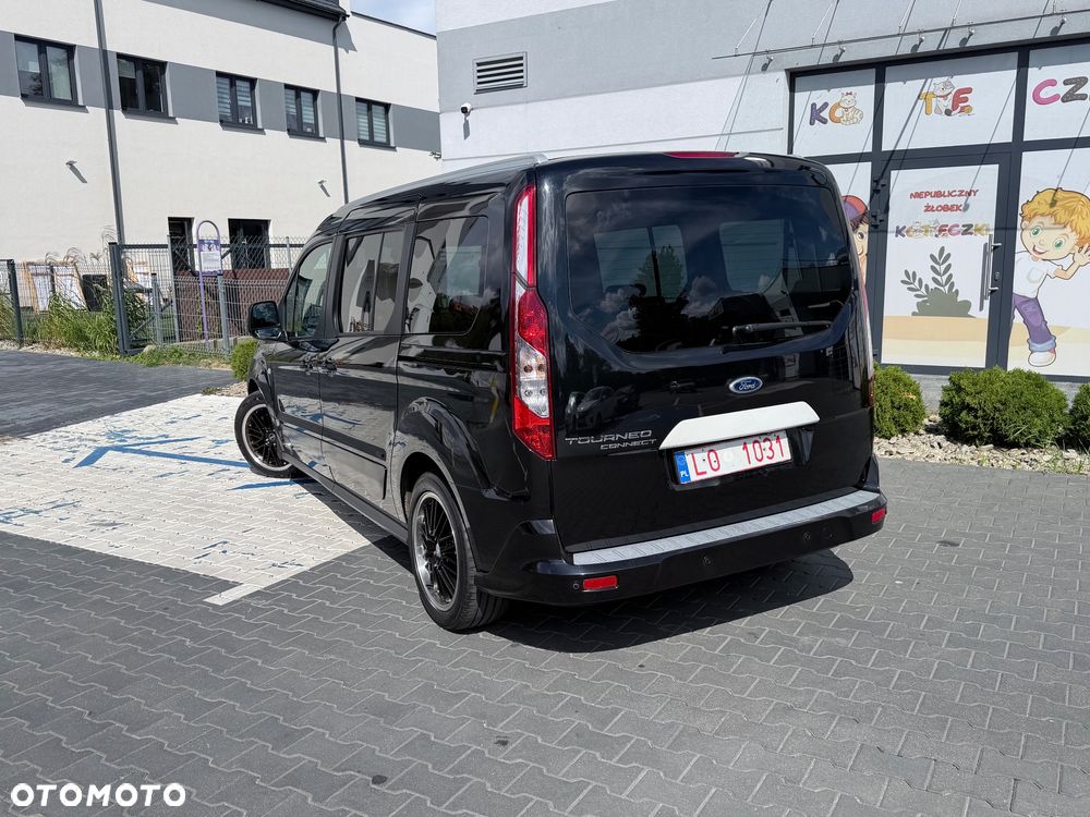 Ford Tourneo Connect - 21