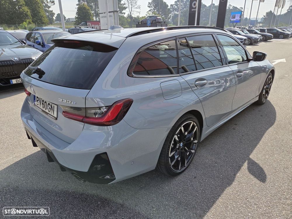 BMW 330 e Pack Desportivo M Pro Auto - 4