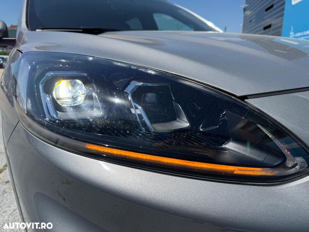 Ford Kuga - 18