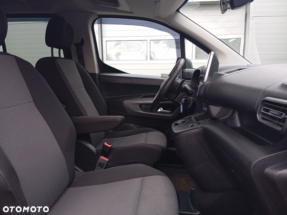 Toyota Proace City Verso 1.2 D-4T Business - 13