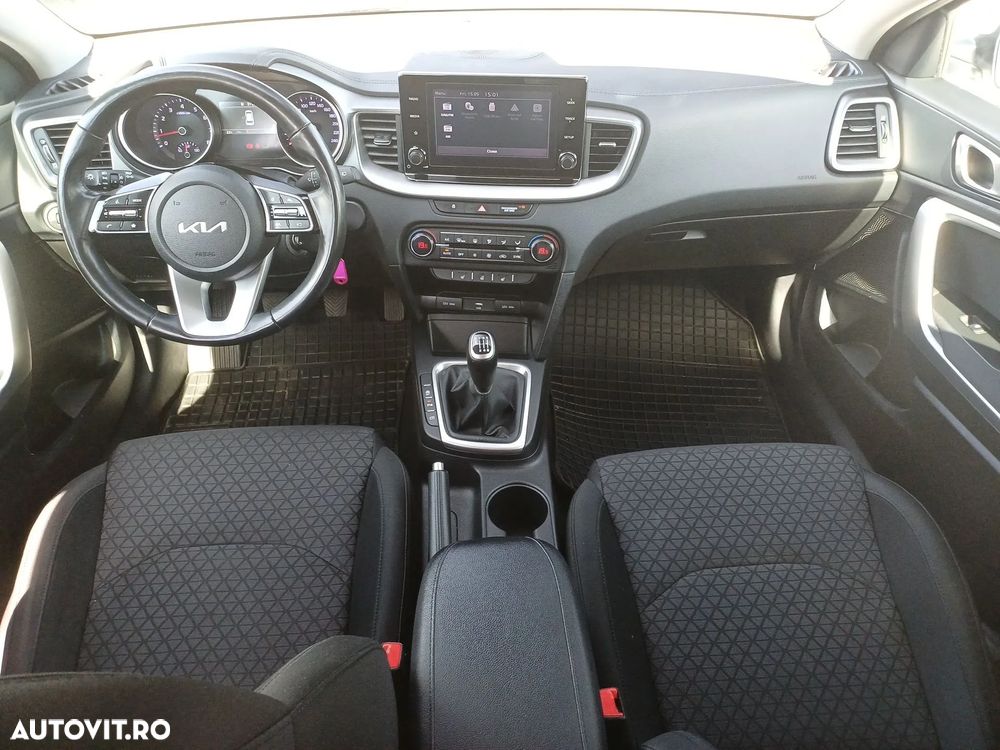 Kia Ceed 1.5 T-GDI 6MT Best - 20