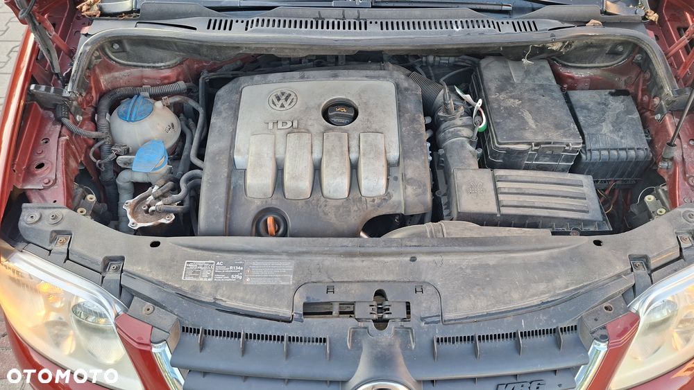 Volkswagen Touran 2.0 TDI Trendline - 15