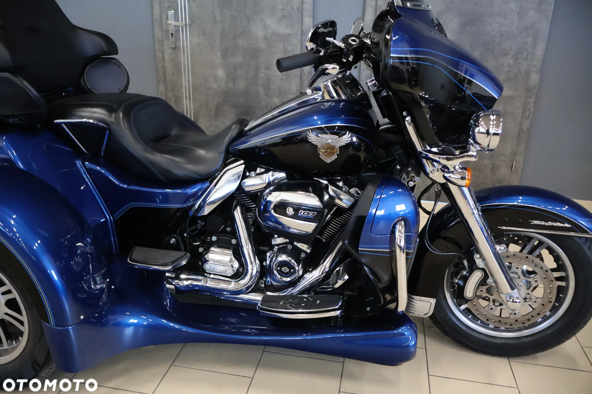 Harley-Davidson FLHS Electra Glide - 17