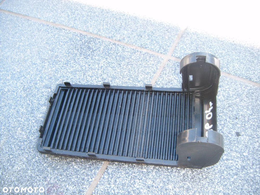 audi a3 8p roletka- schowek tunelu 8p0863269 - 2