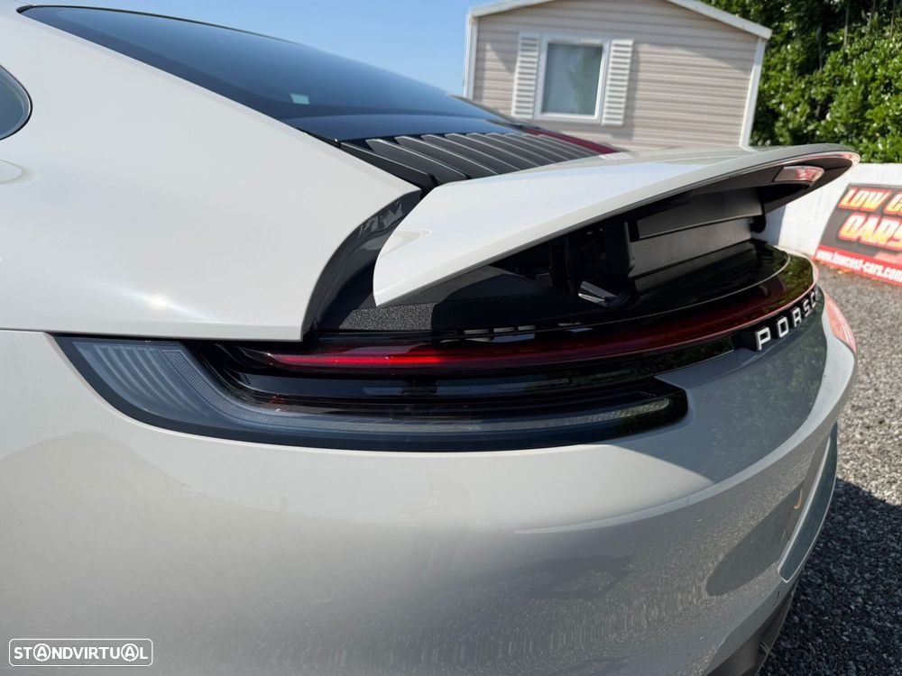 Porsche 911 Série G - 29