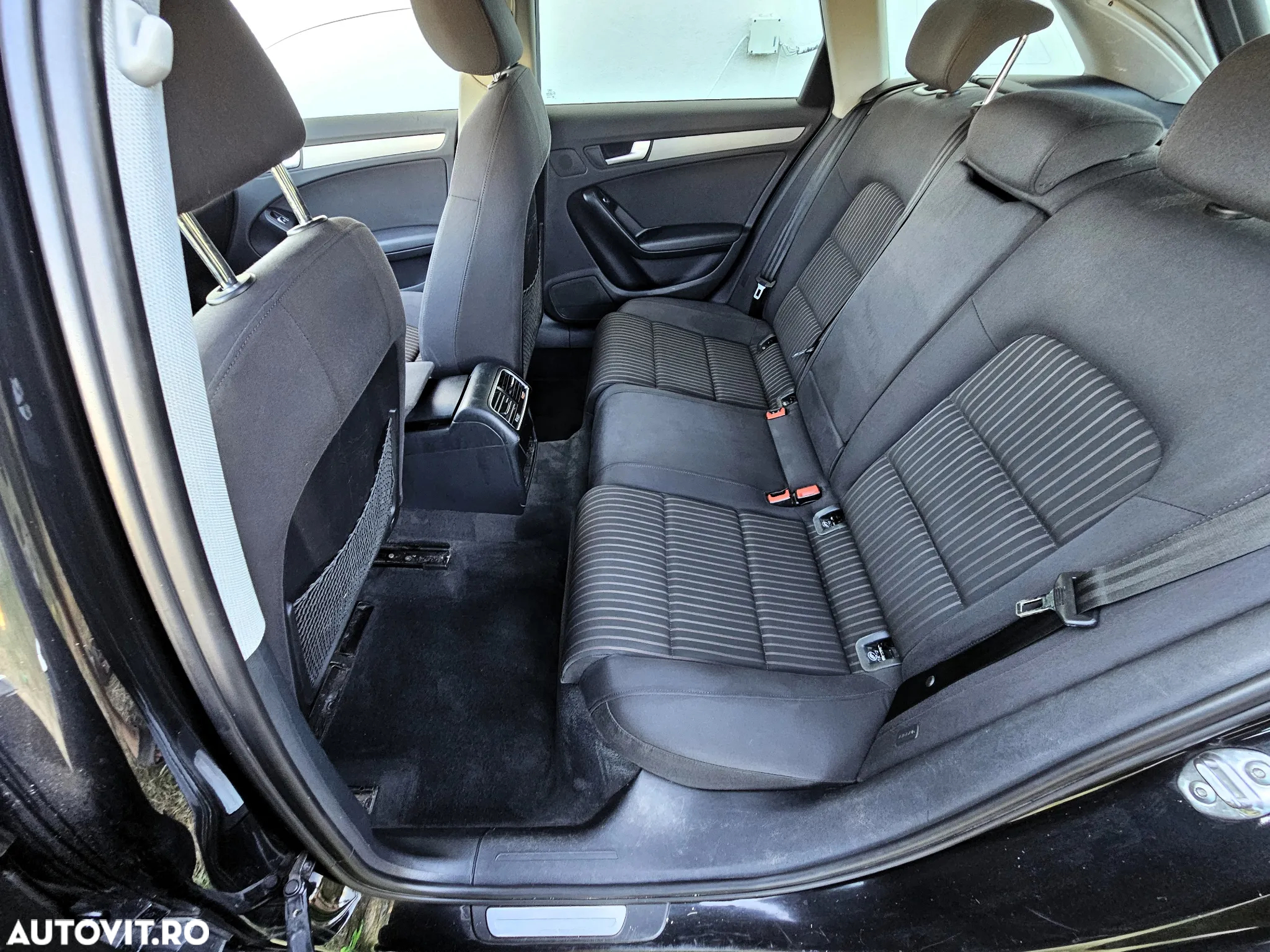 Audi A4 2.0 TDI Multitronic Avant - 9