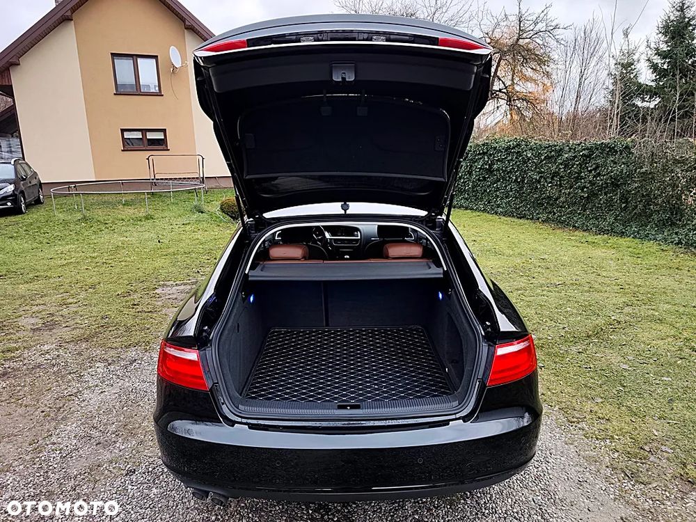 Audi A5 Limousine - 26