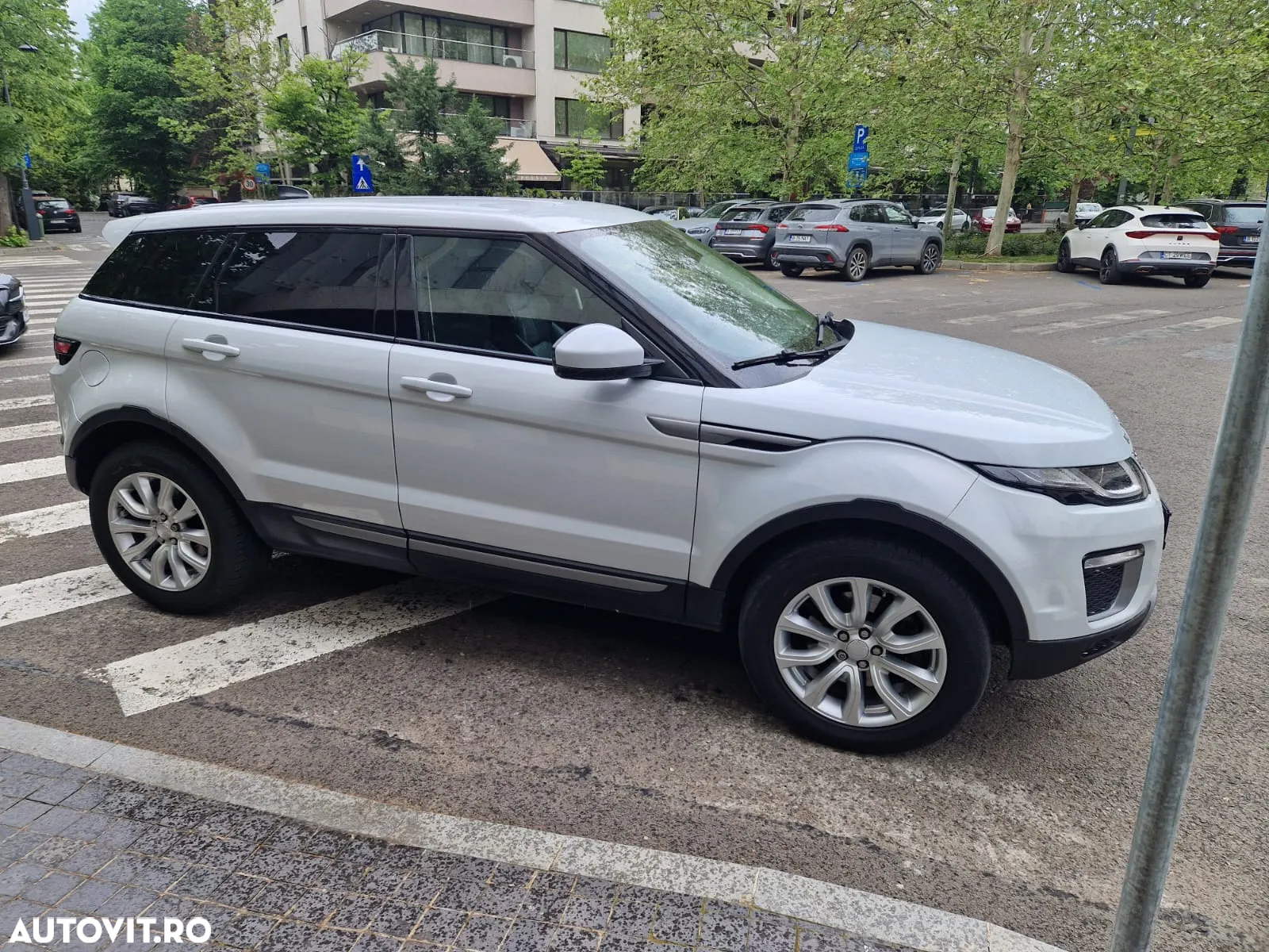 Land Rover Range Rover Evoque - 3