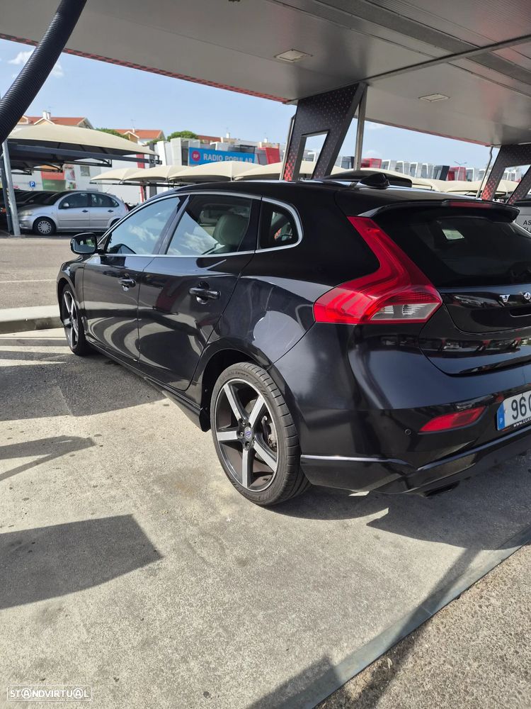 Volvo V40 D2 - 5