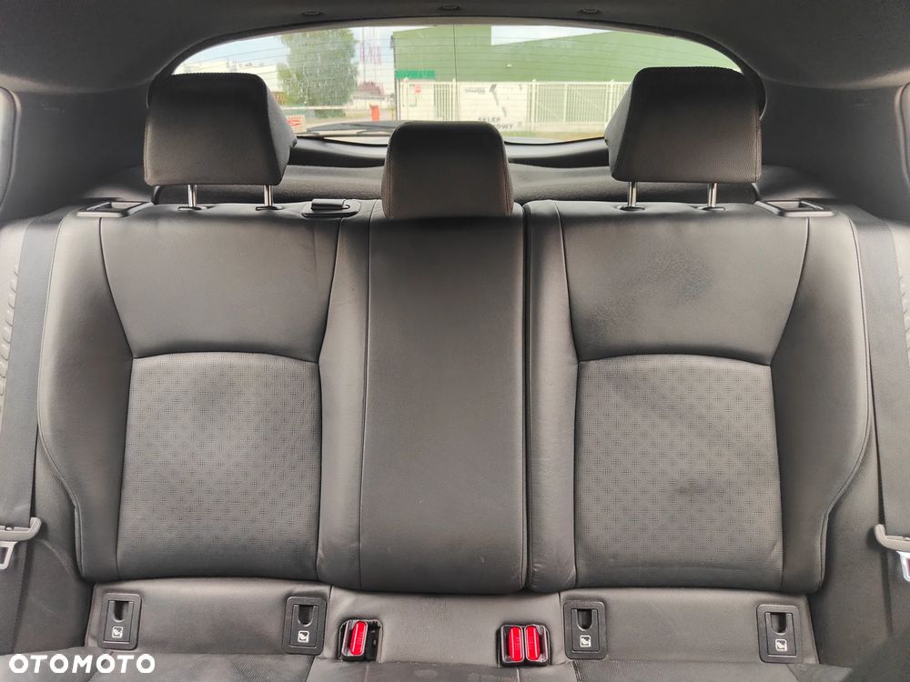 Toyota C-HR 1.2 T Premium CVT 4x4 - 13