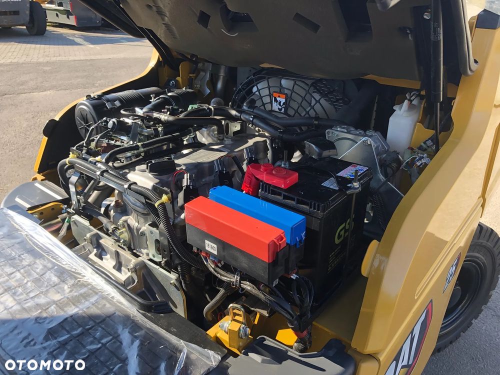 Caterpillar GP25N - 21