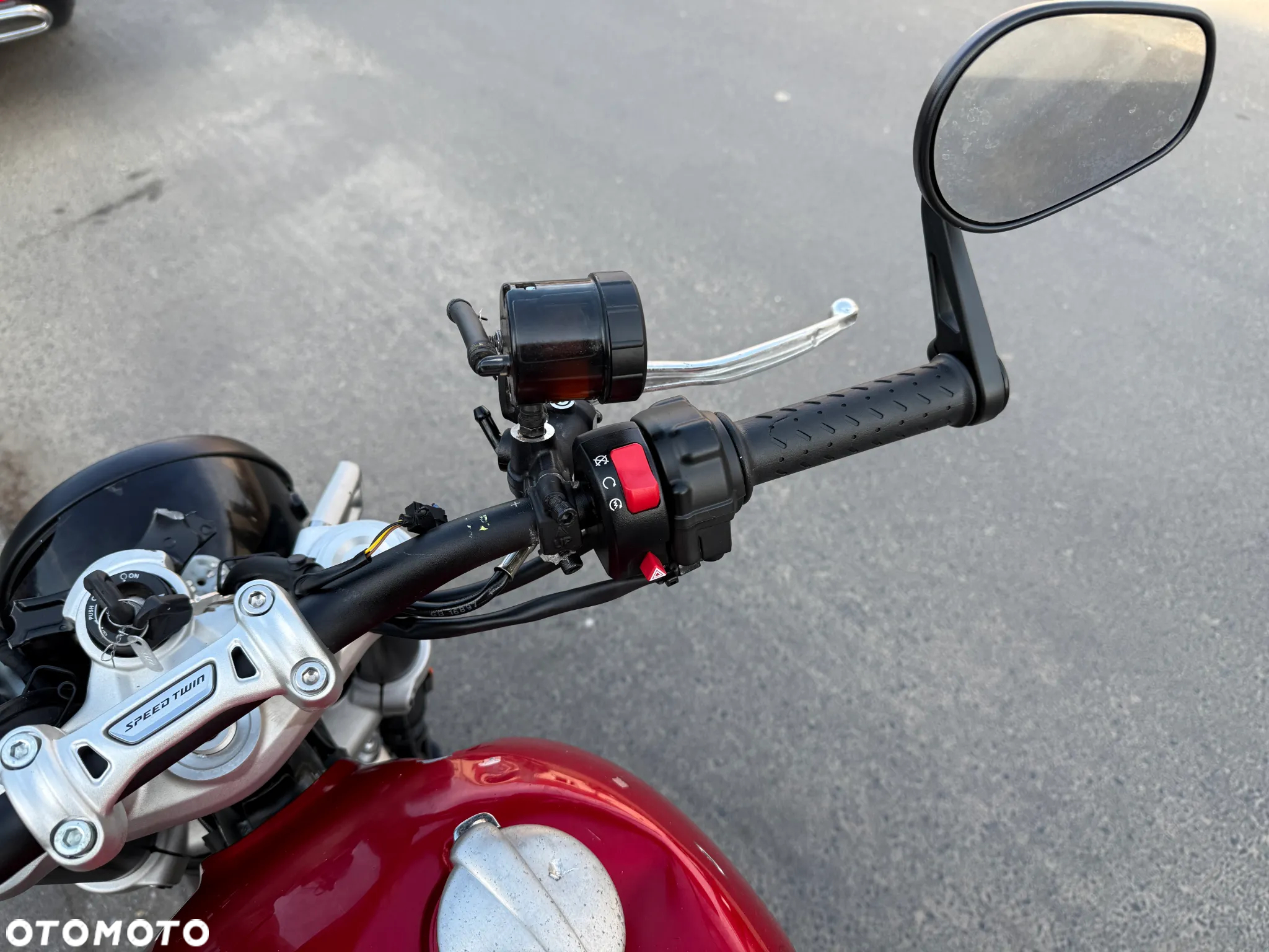 Triumph Speed Twin - 15