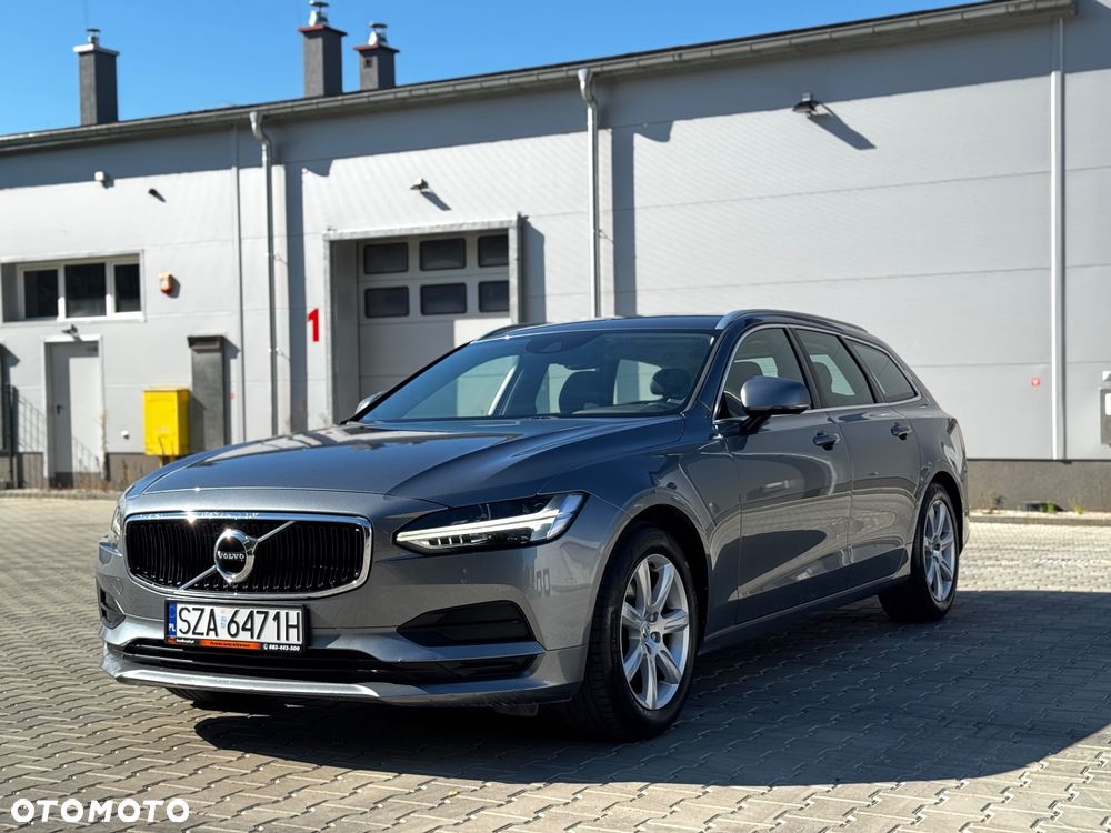 Volvo V90 D3 Momentum - 4