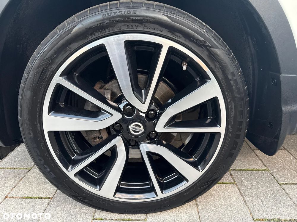 Nissan Qashqai 1.2 DIG-T Tekna+ - 12