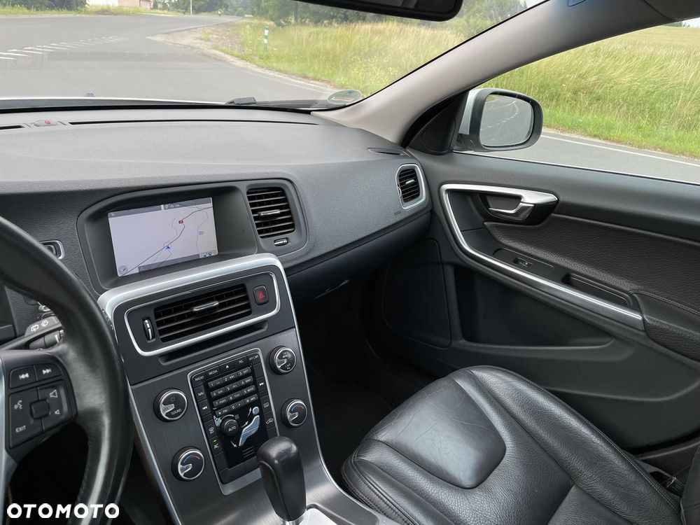 Volvo V60 - 18