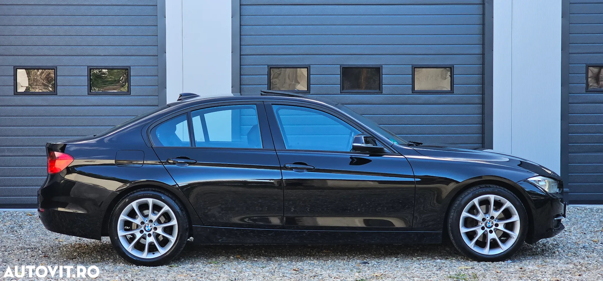 BMW Seria 3 320d Aut. Blue Performance Sport Line - 22