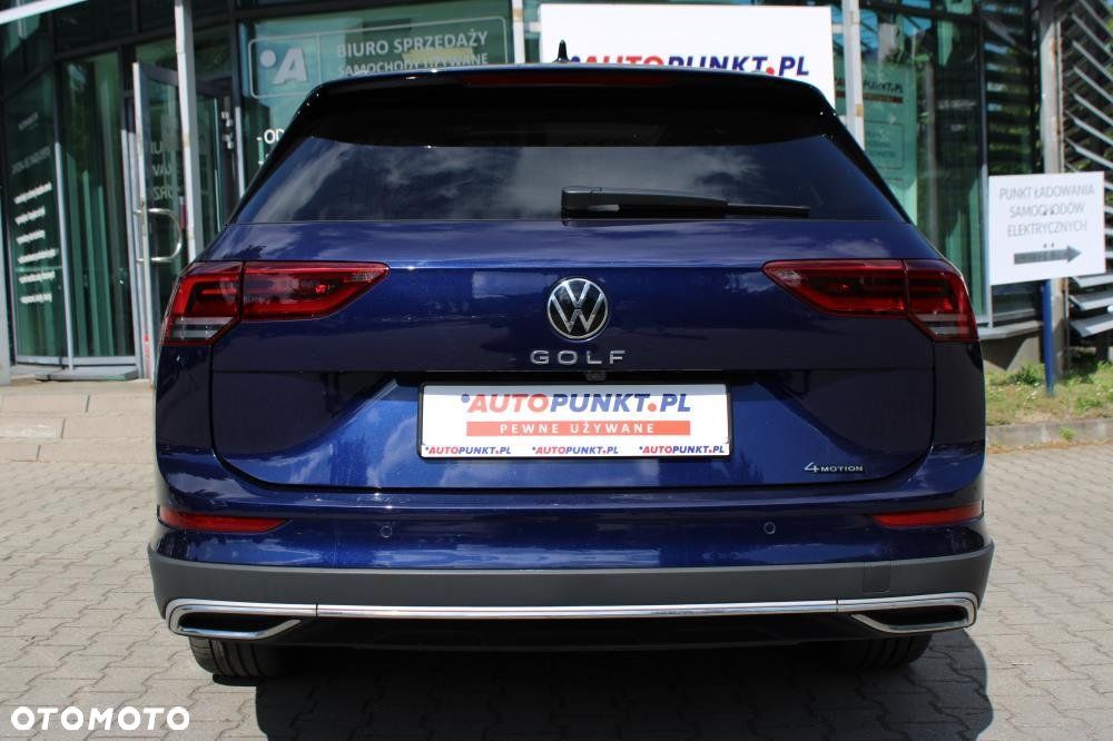 Volkswagen Golf - 6