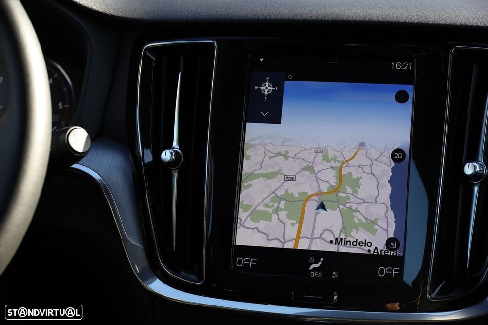 Volvo V60 2.0 D3 Momentum Plus - 14