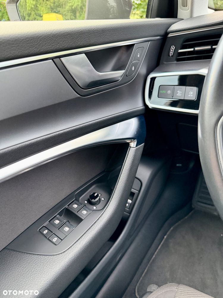 Audi A6 Avant - 19