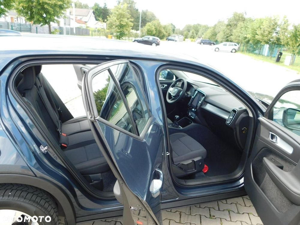 Volvo XC 40 - 6
