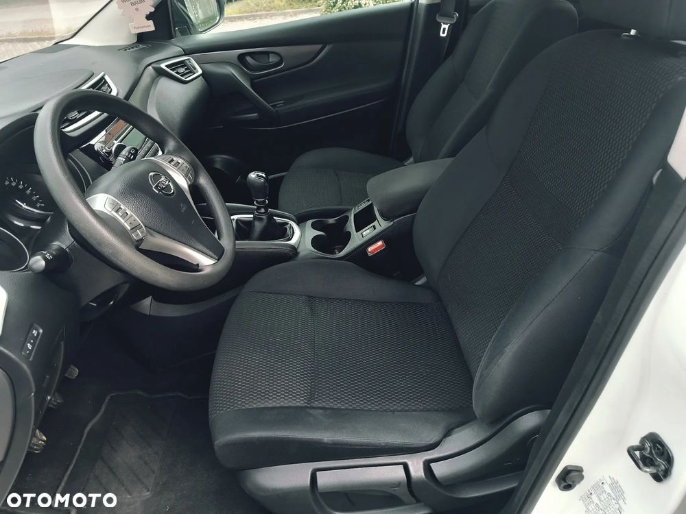 Nissan Qashqai 1.2 DIG-T N-Connecta - 9