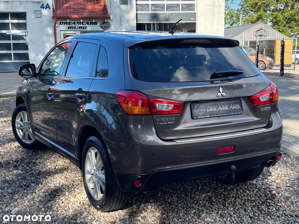 Mitsubishi ASX - 9