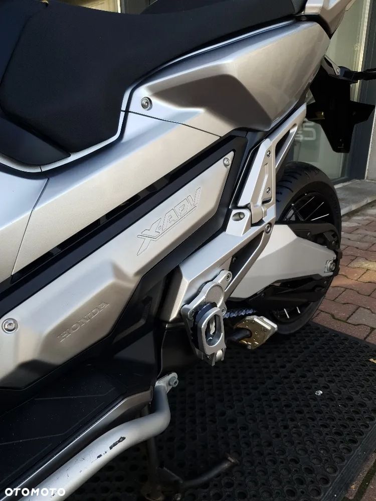 Honda X-ADV - 31