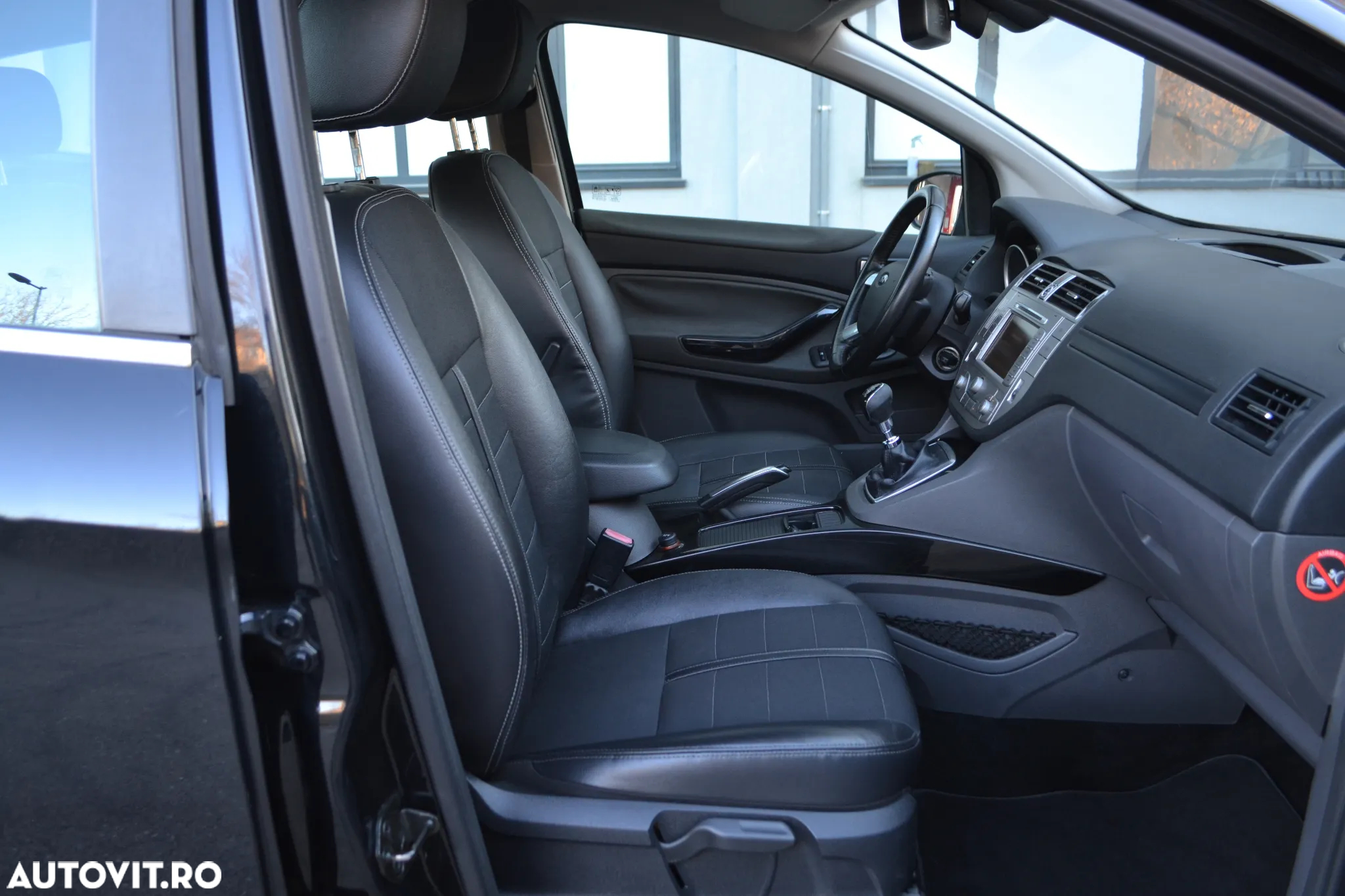 Ford Kuga 2.0 TDCi 4WD Titanium - 8