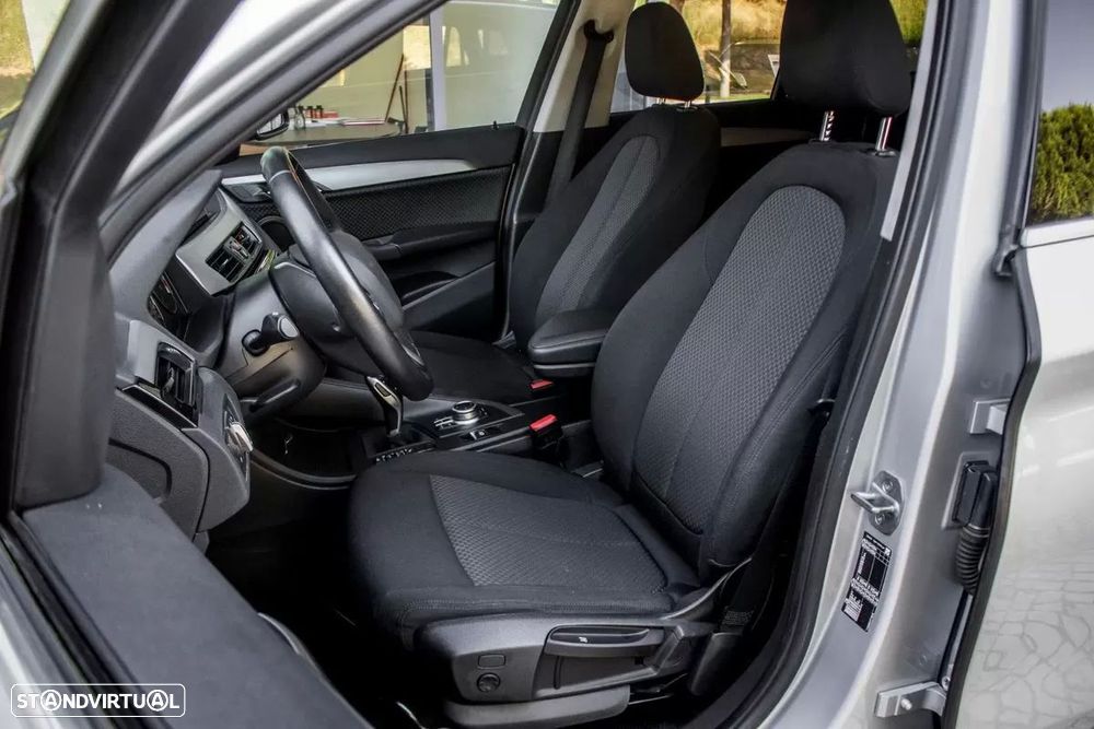 BMW X1 16 d sDrive Auto - 28