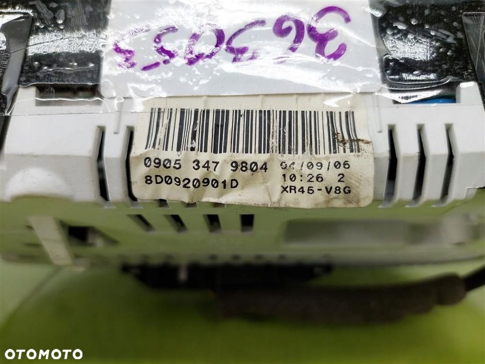 Licznik Audi A4 B5 1,6 8V B 1995-2001 R 8D0920901D 09053412021 - 8