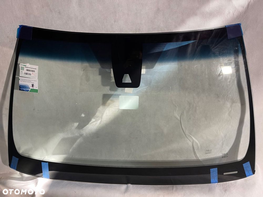 szyba przednia toyota avalon gsx50 sedan kamera hud acoustic po 2022- - 1
