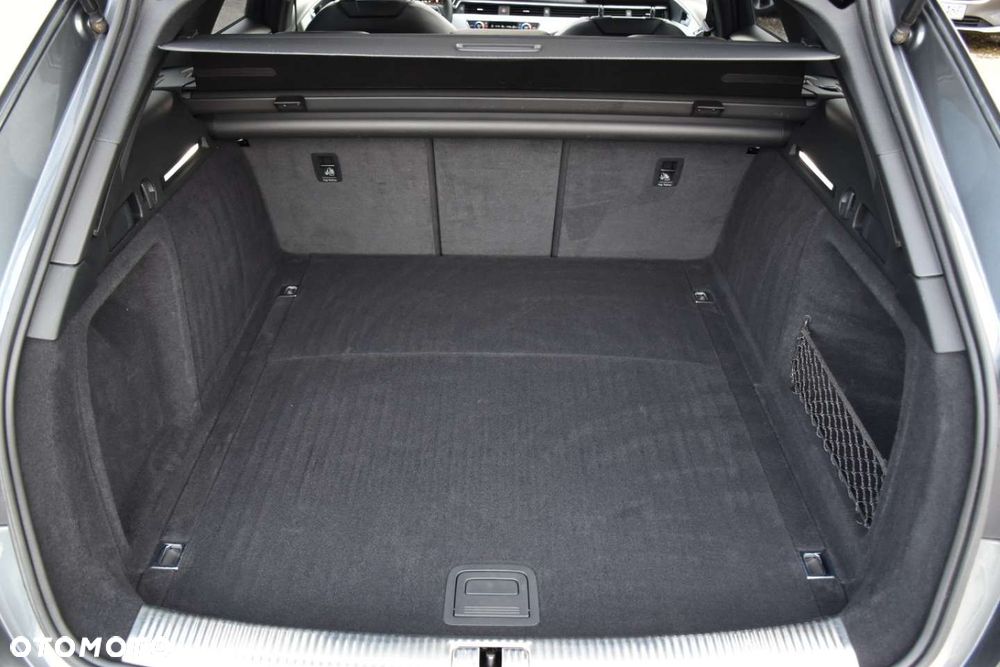 Audi A4 Avant 2.0 TDI S tronic quattro sport - 8