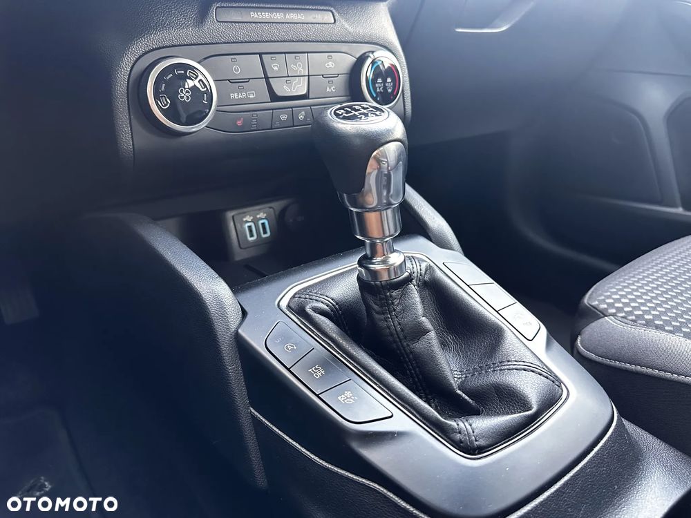 Ford Focus SW 1.5 EcoBlue Connected - 25