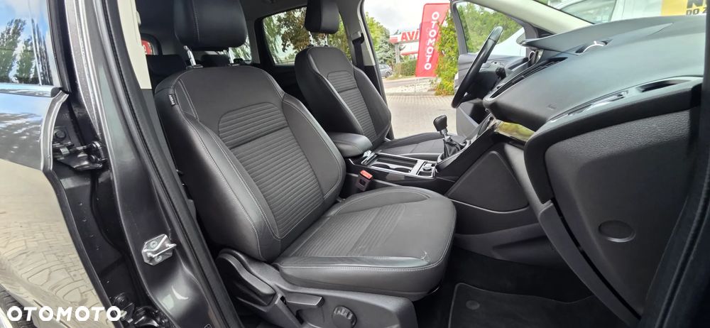 Ford Kuga 1.5 EcoBoost 2x4 Cool & Connect - 35