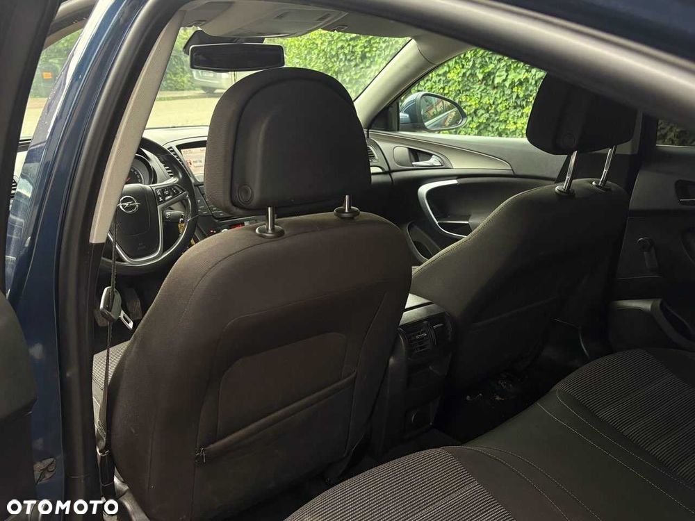 Opel Insignia - 8
