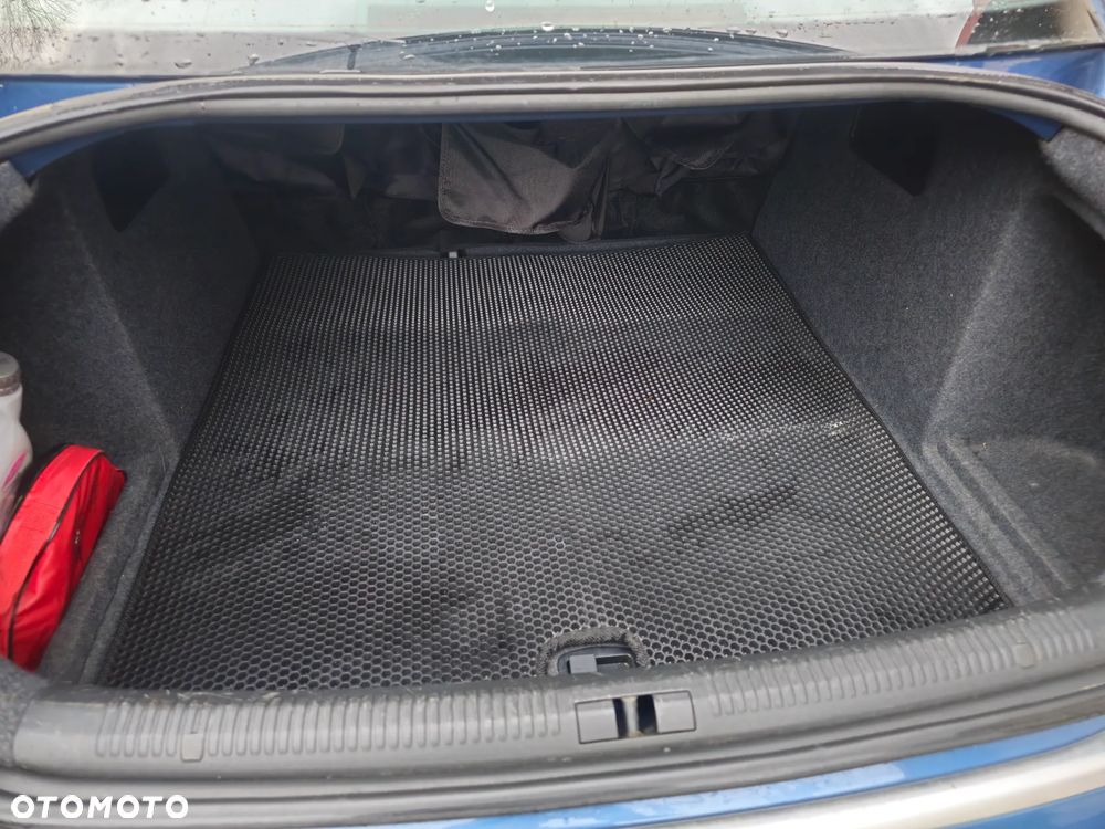 Audi A4 Avant 1.8T - 12