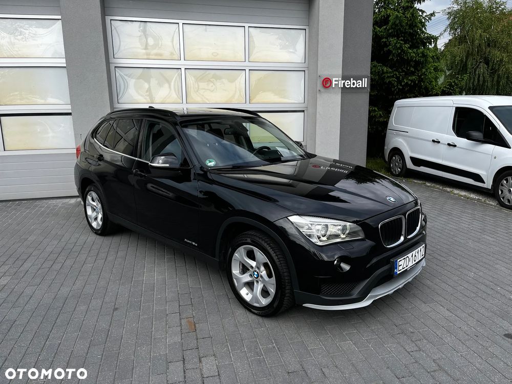 BMW X1 xDrive18d Sport Line - 4