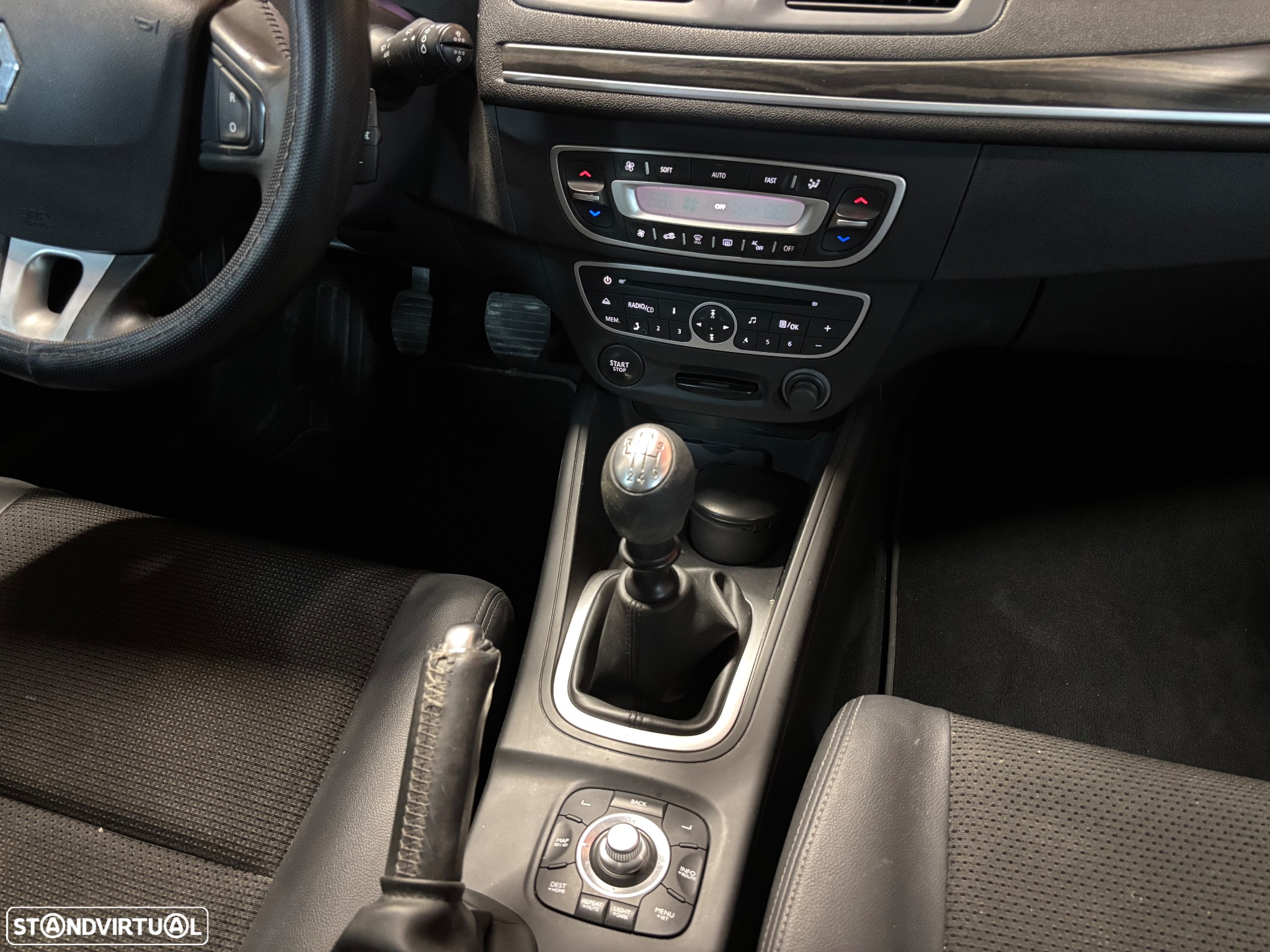 Renault Mégane Coupe 1.5 dCi Dynamique S - 14