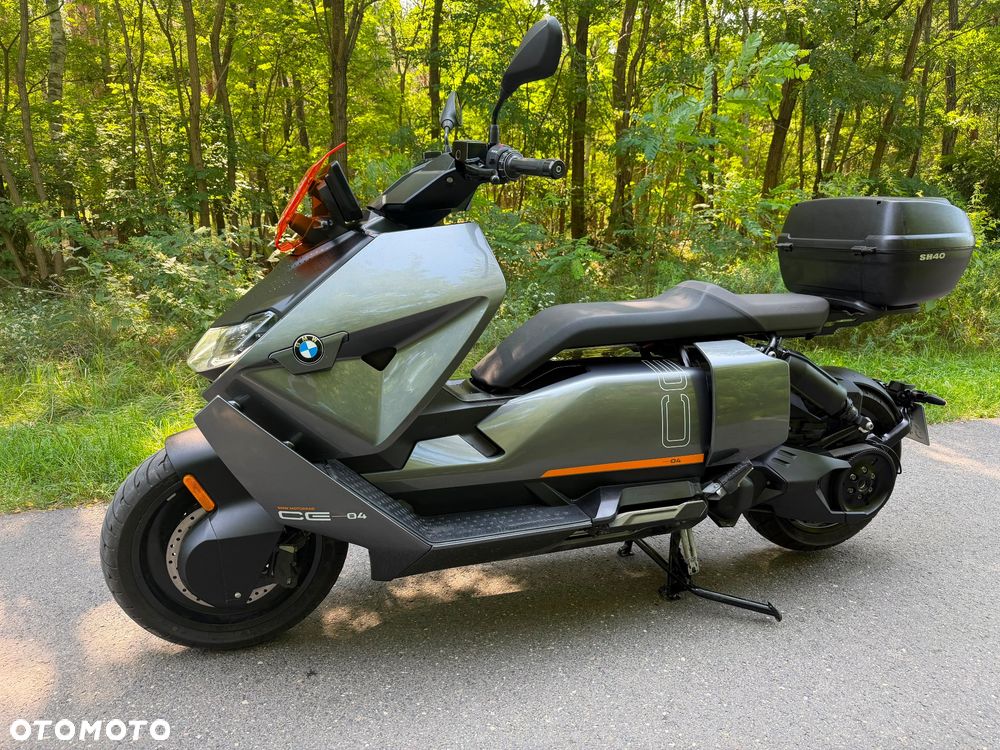 BMW CE 04 - 2