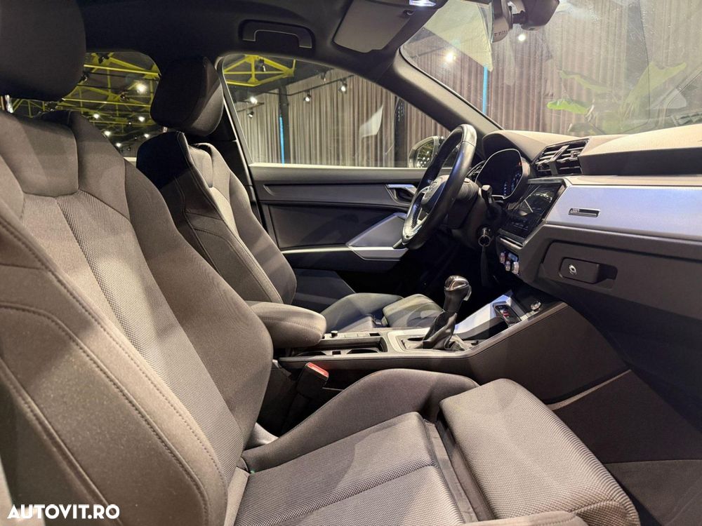 Audi Q3 1.5 35 TFSI S tronic Advanced - 25