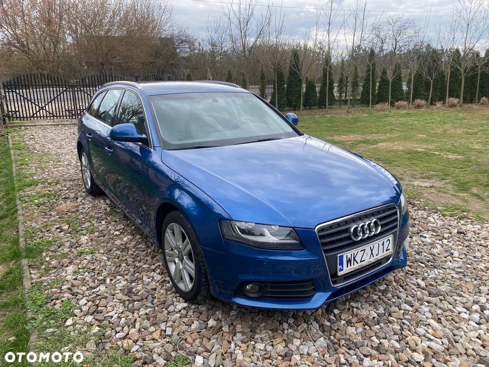 Audi A4 Avant - 2