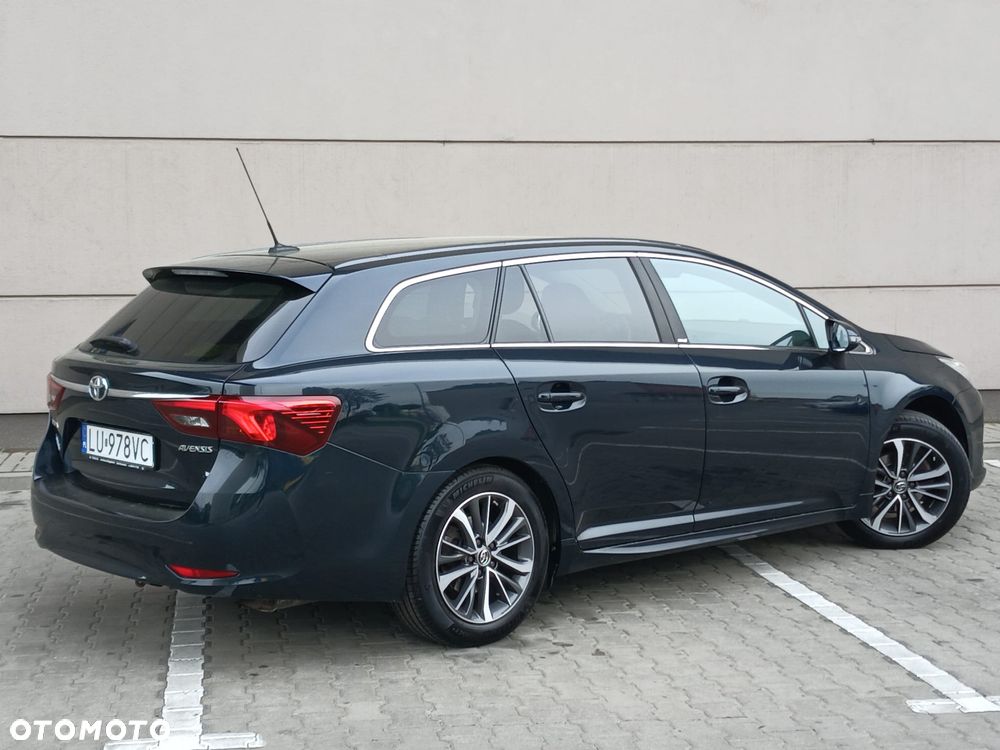 Toyota Avensis Touring Sports 1.8 Edition S+ - 4