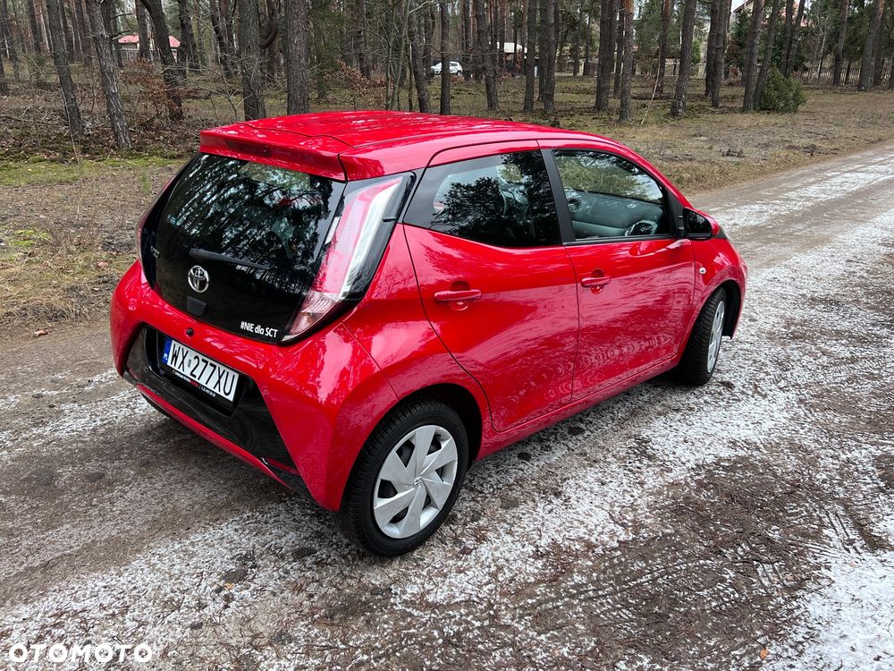 Toyota Aygo x-play - 5