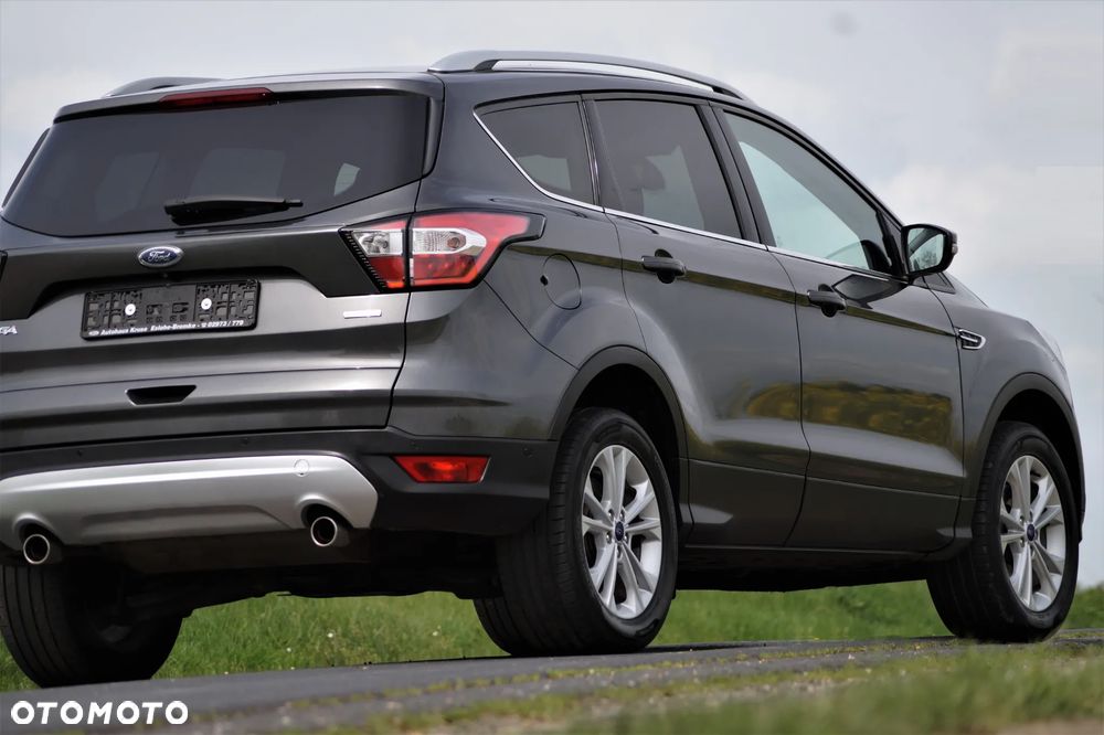 Ford Kuga - 11