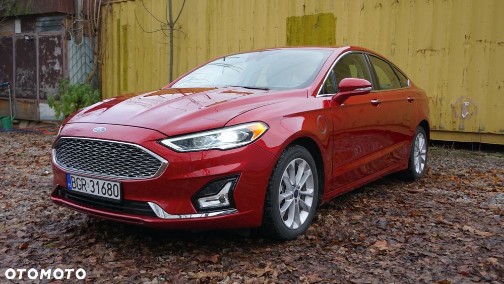 Ford Fusion - 2