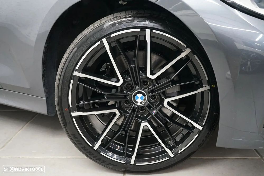 BMW 330 - 10