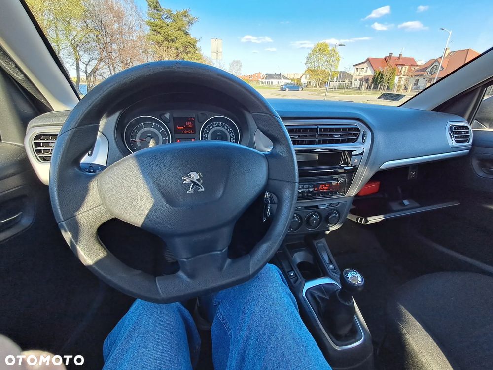 Peugeot 301 1.6 VTi Active - 28