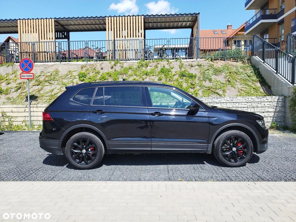 Volkswagen Tiguan - 12