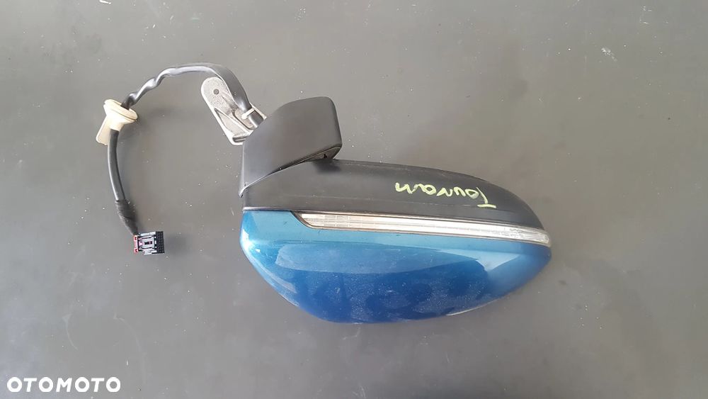 VW TOIURAN 5T LUSTERKO ZEWNĘTRZNE PRAWE 6PIN - 3